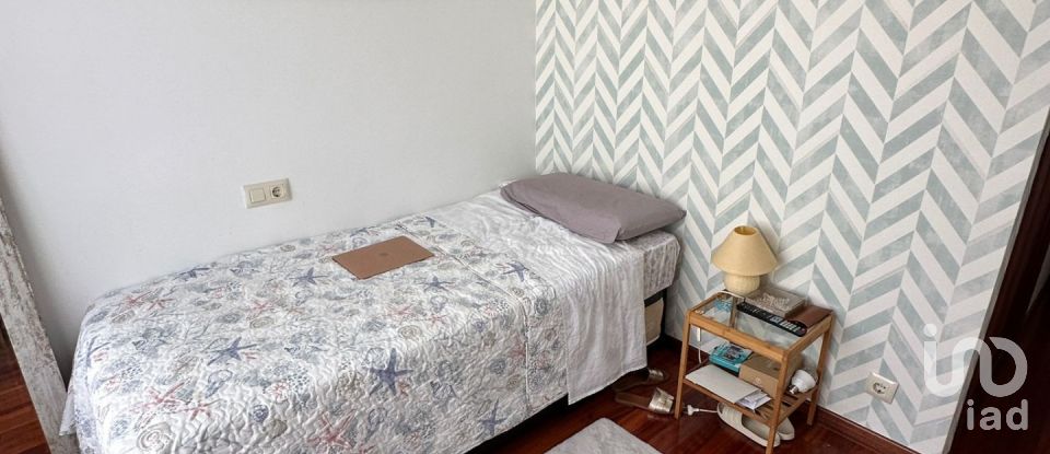 Piso 3 habitaciones de 87 m² en Aguete (36913)