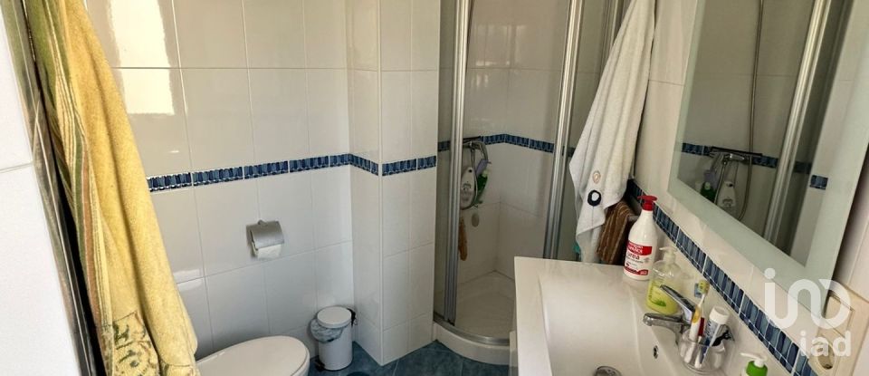 Piso 3 habitaciones de 87 m² en Aguete (36913)