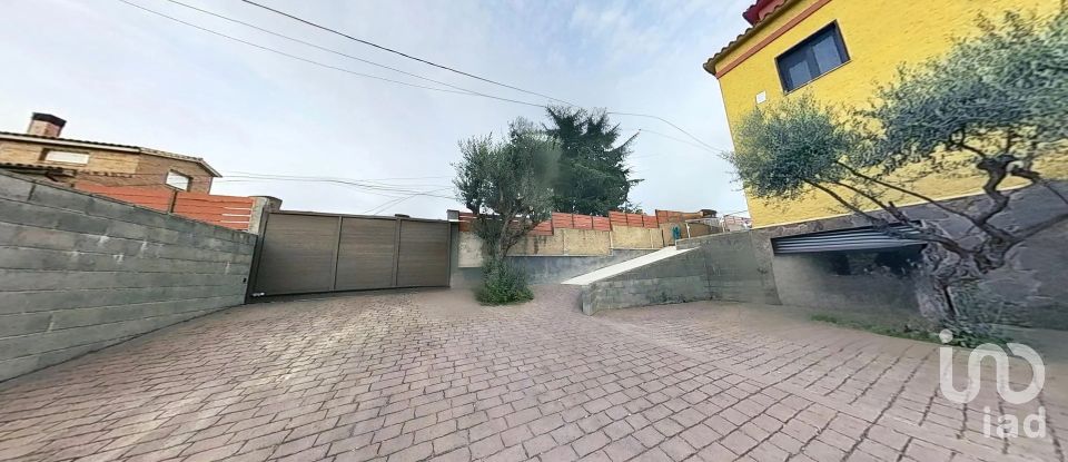 Casa 4 habitaciones de 111 m² en Castellar del Vallès (08211)