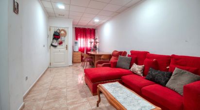 Casa 3 habitacions de 100 m² a Catral (03158)