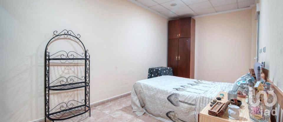 House 3 bedrooms of 100 m² in Catral (03158)