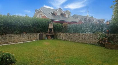 House 3 bedrooms of 142 m² in Hinojedo (39350)