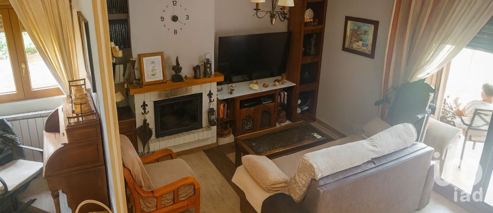 House 3 bedrooms of 142 m² in Hinojedo (39350)