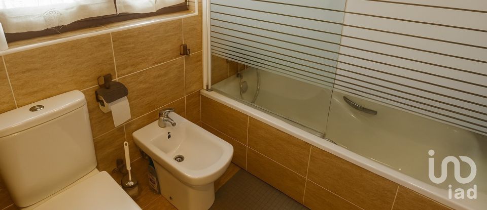 House 3 bedrooms of 142 m² in Hinojedo (39350)