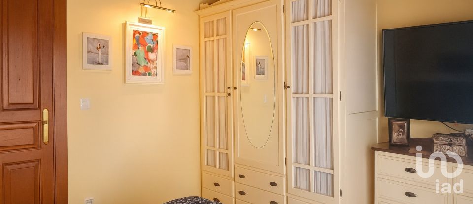 House 3 bedrooms of 142 m² in Hinojedo (39350)