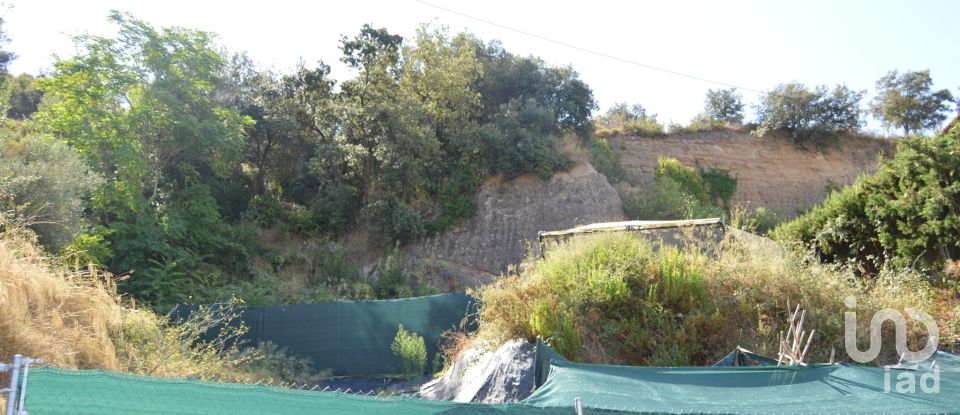 Terreno urbano de 1.151 m² en Abrera (08630)