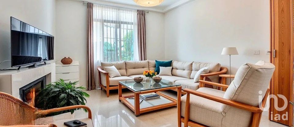 House 6 bedrooms of 213 m² in Málaga (29016)