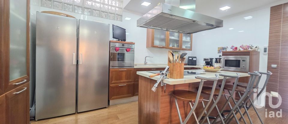 House 6 bedrooms of 213 m² in Málaga (29016)