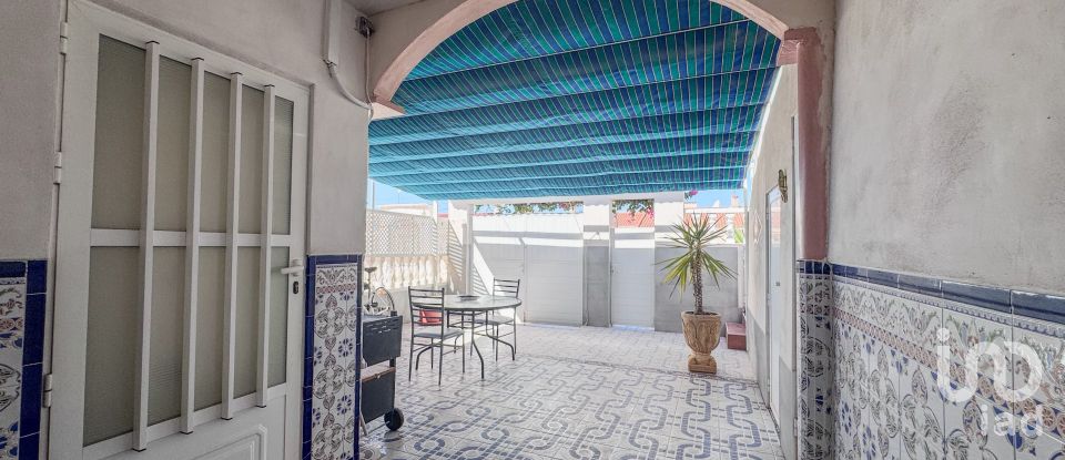 Casa 3 habitaciones de 46 m² en Torrevieja (03184)