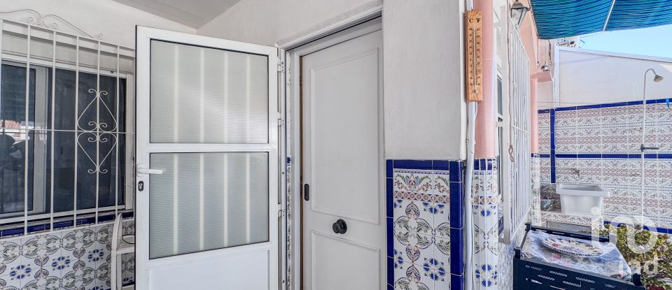 Casa 3 habitaciones de 46 m² en Torrevieja (03184)