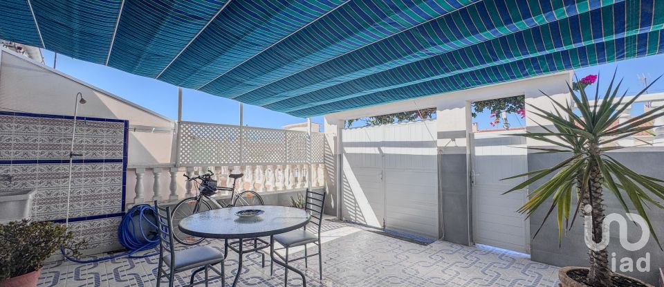 Casa 3 habitaciones de 46 m² en Torrevieja (03184)