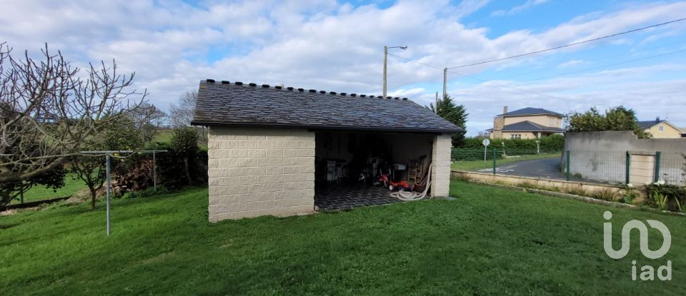 House 4 bedrooms of 223 m² in A Devesa (27796)