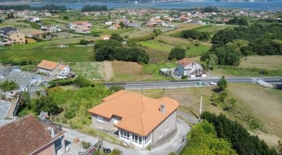 Châlet 3 chambres de 322 m² à Aios (36990)