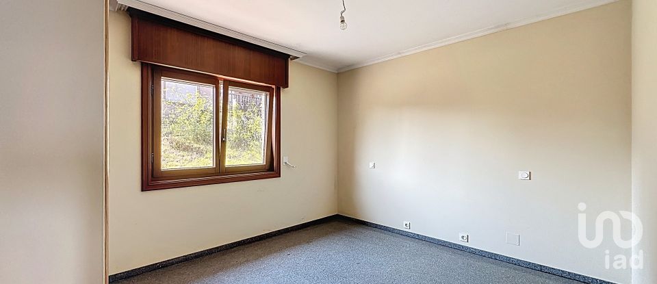 Casa de muntanya 3 habitacions de 322 m² a Aios (36990)