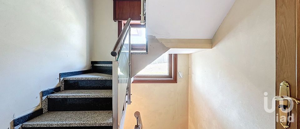 Casa de muntanya 3 habitacions de 322 m² a Aios (36990)