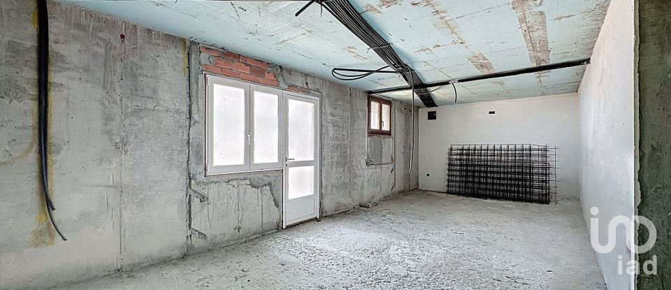 Casa de muntanya 3 habitacions de 322 m² a Aios (36990)