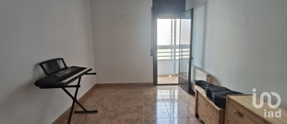 Piso 3 habitaciones de 75 m² en Les Roquetes (08812)