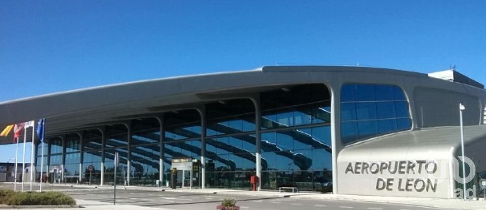 Casa 0 habitaciones de 120 m² en La Virgen del Camino (24198)