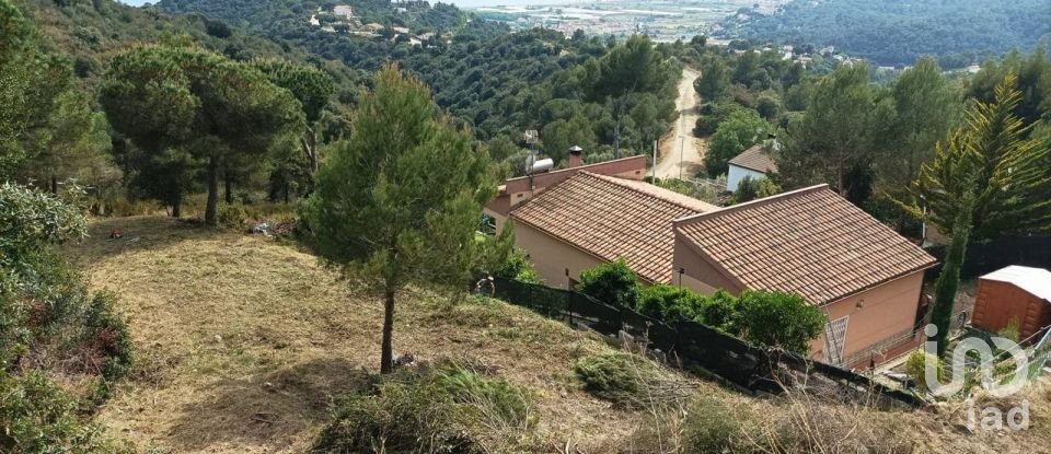Building plot of 654 m² in Santa Susanna (08398)