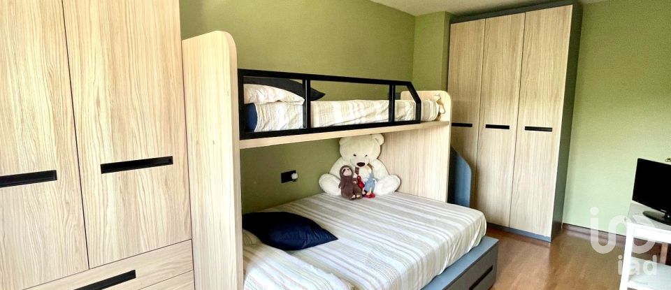 Casa 5 habitaciones de 210 m² en Puente Villarente (24226)