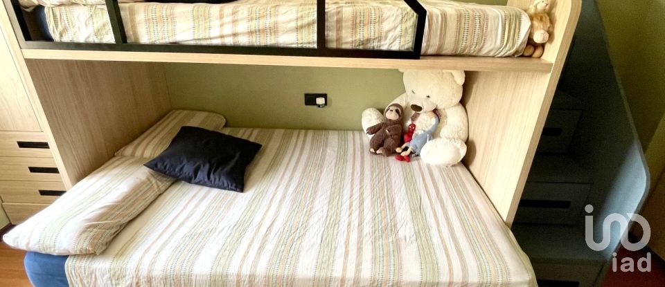 Casa 5 habitaciones de 210 m² en Puente Villarente (24226)