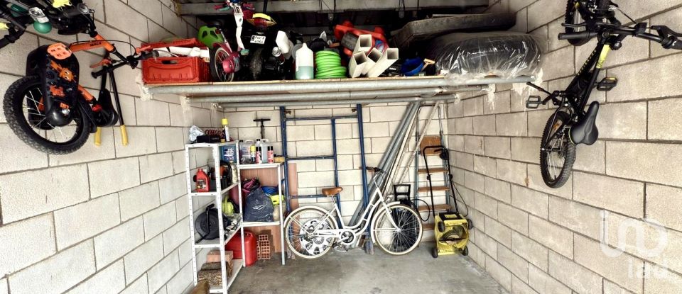 Casa 5 habitaciones de 210 m² en Puente Villarente (24226)