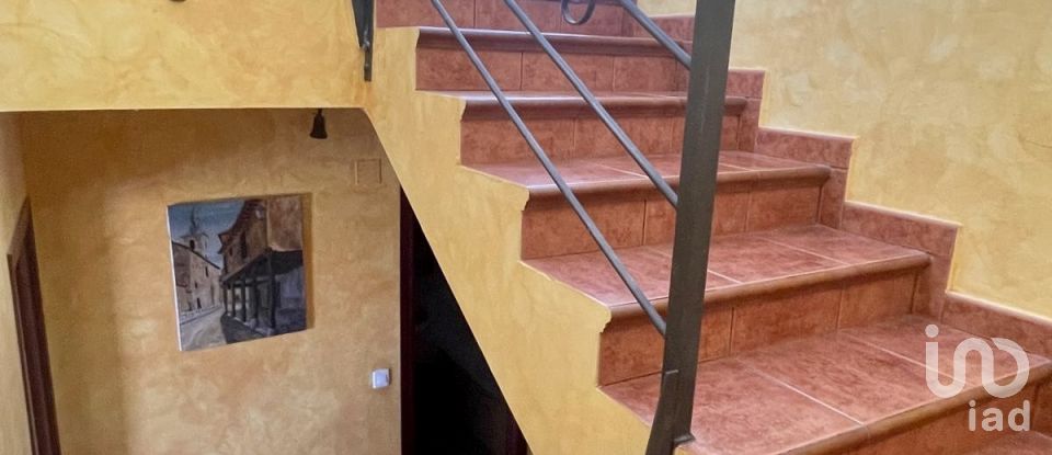 Casa 5 habitaciones de 210 m² en Puente Villarente (24226)