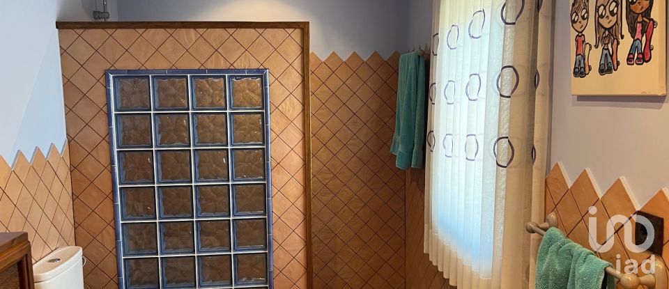 Habitatge unifamiliar  3 habitacions de 388 m² a Petrer (03610)