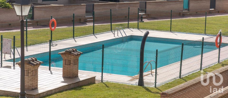 Maison 4 chambres de 275 m² à San Andrés del Rabanedo (24010)