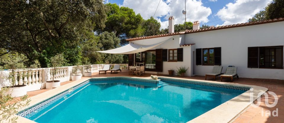 Maison 4 chambres de 281 m² à Es Mercadal (07740)