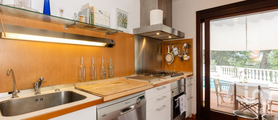 Maison 4 chambres de 281 m² à Es Mercadal (07740)