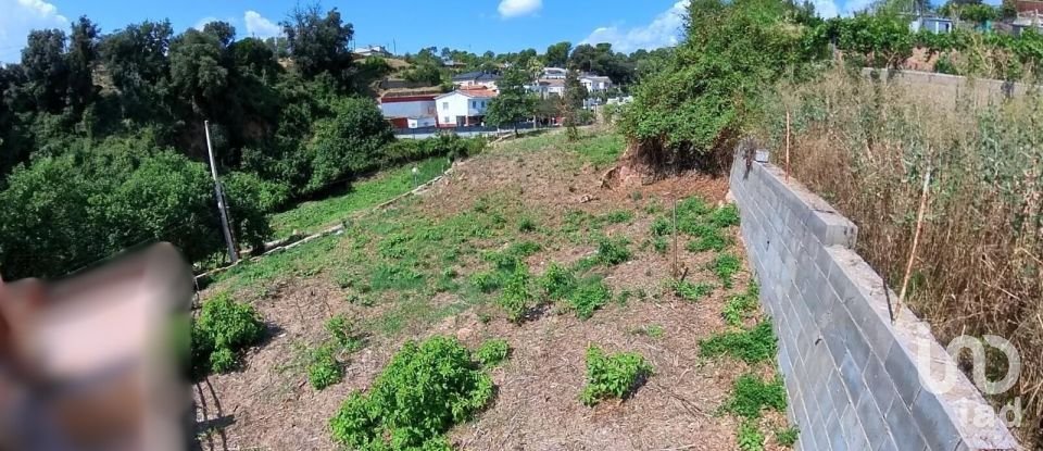 Terrain à bâtir de 575 m² à Santa Eulalia de Ronçana (08187)