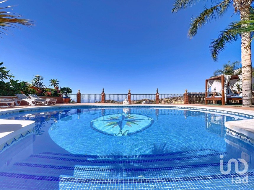 Casa 7 habitaciones de 426 m² en Rincón de la Victoria (29730)