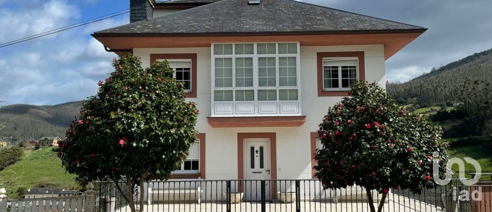 House 6 bedrooms of 333 m² in A Ria de Abres (27766)