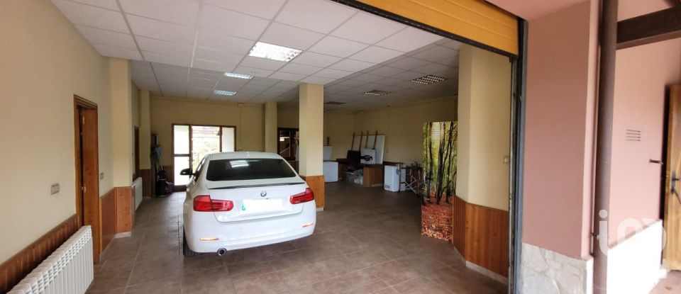 House 6 bedrooms of 333 m² in A Ria de Abres (27766)