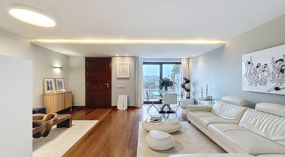 Châlet 5 chambres de 300 m² à Balea (36988)