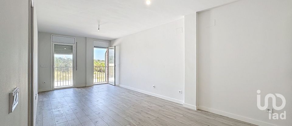 Appartement 3 chambres de 70 m² à Vilallonga del Camp (43141)