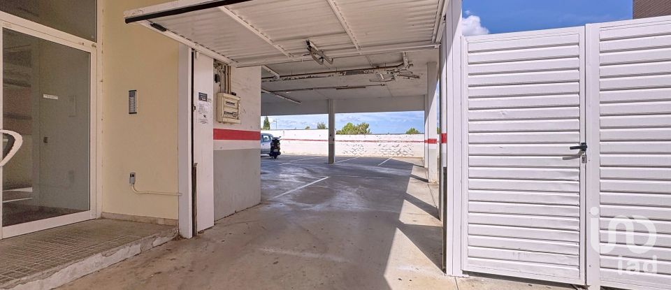 Appartement 3 chambres de 70 m² à Vilallonga del Camp (43141)