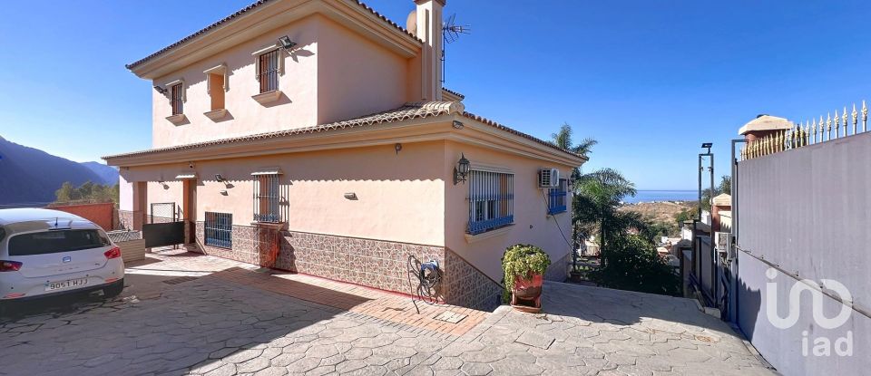 Casa 7 habitaciones de 426 m² en Rincón de la Victoria (29730)