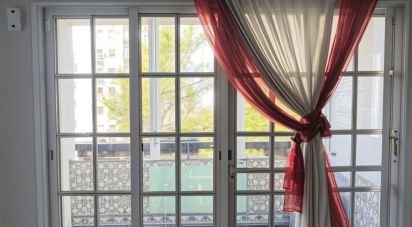 Apartment 3 bedrooms of 79 m² in Sevilla (41006)