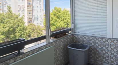 Apartment 3 bedrooms of 79 m² in Sevilla (41006)