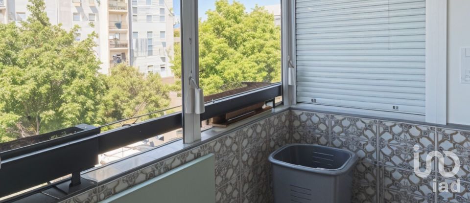 Appartement 3 chambres de 79 m² à Sevilla (41006)