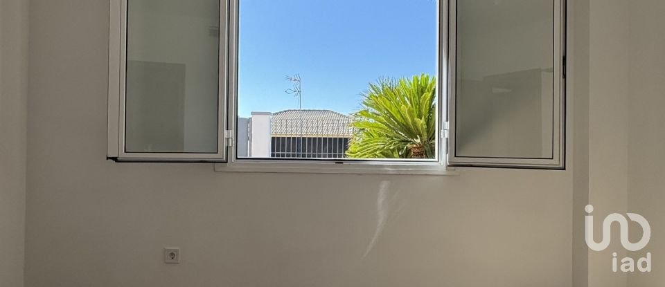 Chalet 5 habitaciones de 280 m² en Nucleo Encinarejo de Cordoba (14711)