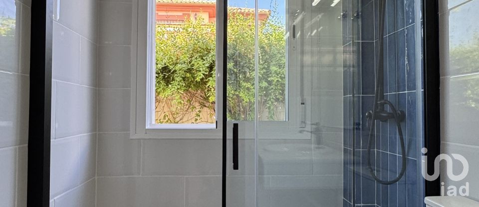 Chalet 5 habitaciones de 280 m² en Nucleo Encinarejo de Cordoba (14711)