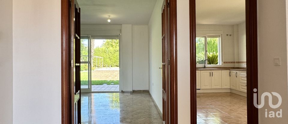 Chalet 5 habitaciones de 280 m² en Nucleo Encinarejo de Cordoba (14711)