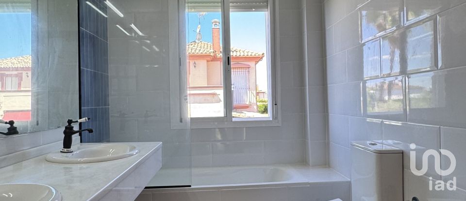 Chalet 5 habitaciones de 280 m² en Nucleo Encinarejo de Cordoba (14711)