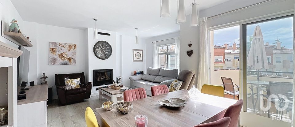 Casa/villa 3 habitacions de 223 m² a Rincón de la Victoria (29738)