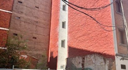 Building plot of 123 m² in León (24004)