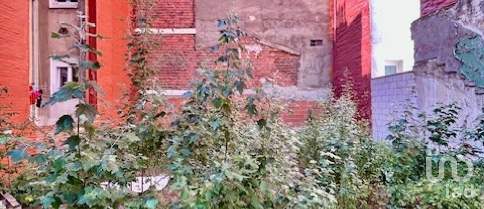 Building plot of 123 m² in León (24004)