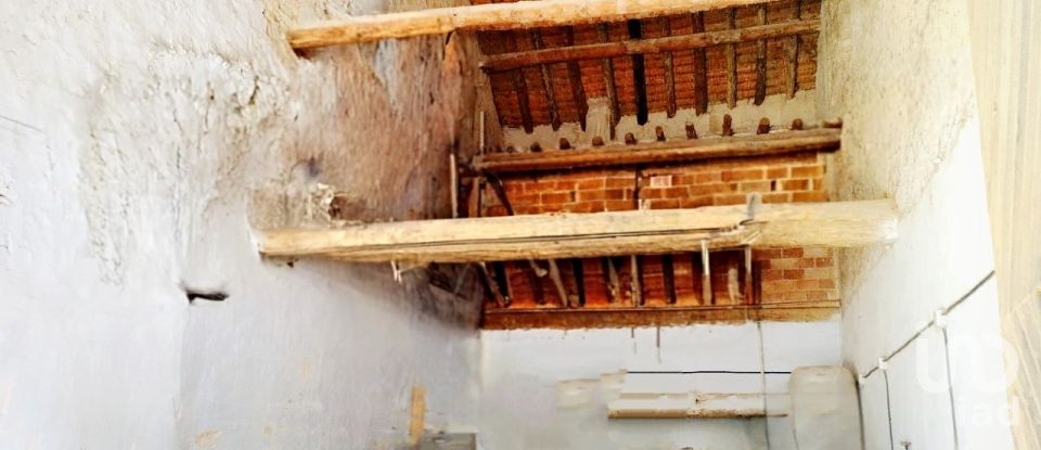 Casa de pueblo 10 habitaciones de 670 m² en Cinctorres (12318)